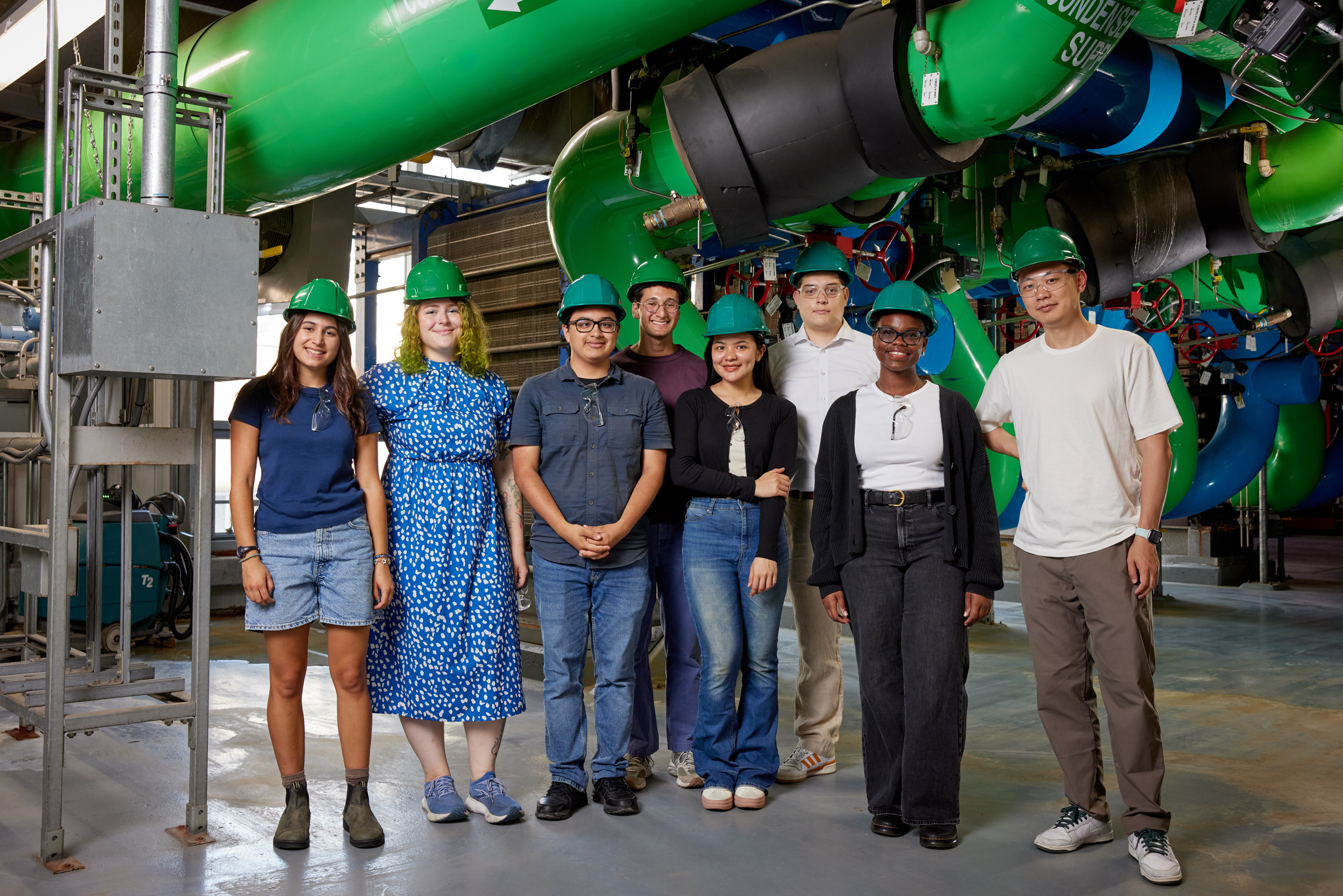 A group of MIT students participated in a 10-week program with MIT’s Office of Sustainability, contributing to a sustainability project that advances MIT’s climate goals. 